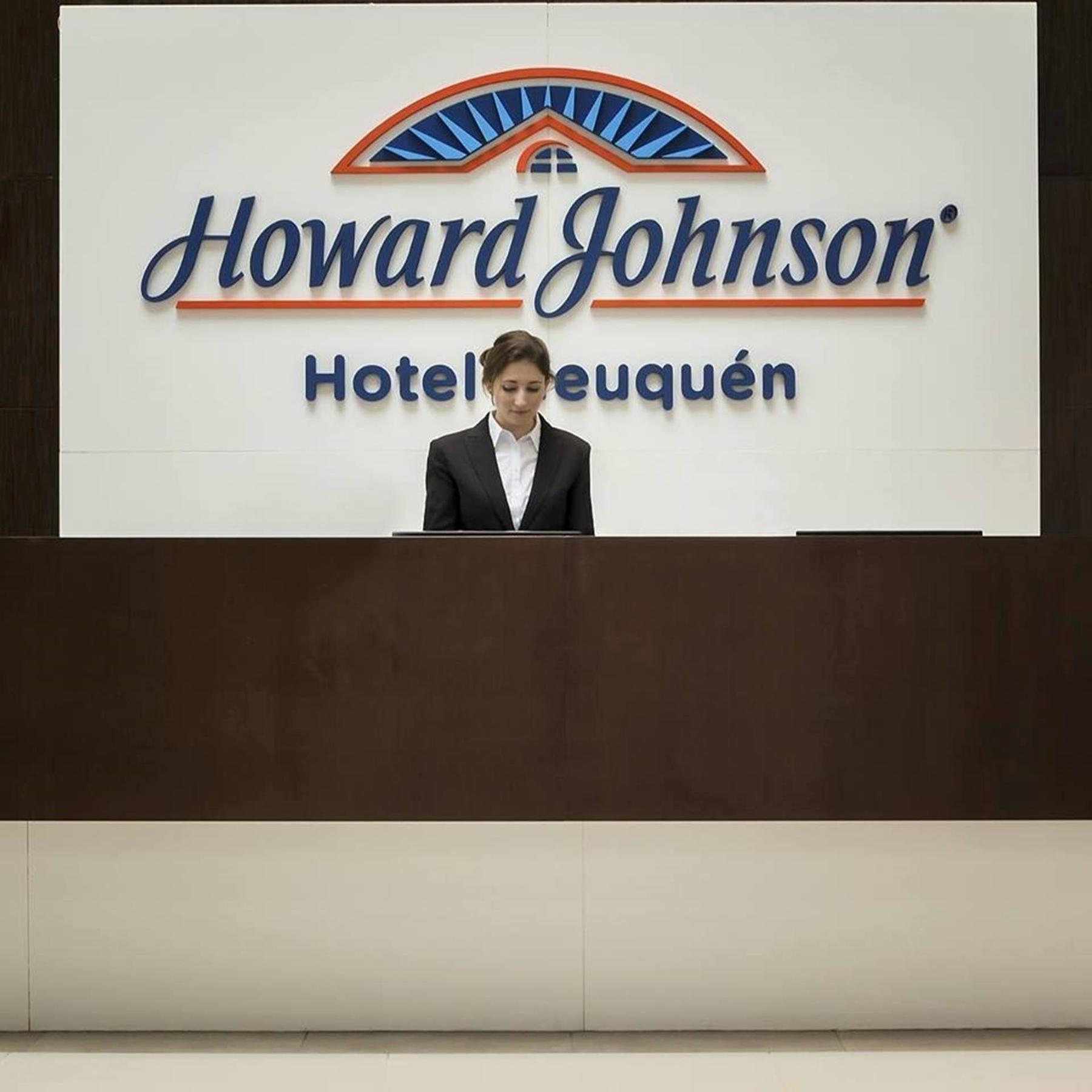 Howard Johnson Neuquen Hotel Ngoại thất bức ảnh